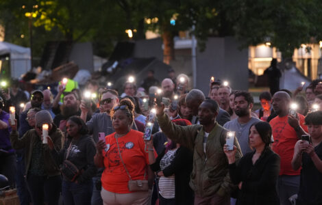 A shootout that killed 3 at a food festival near Seattle's Space Needle may have been gang-related